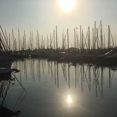 Location Bateau Port Vauban Úszó hotel