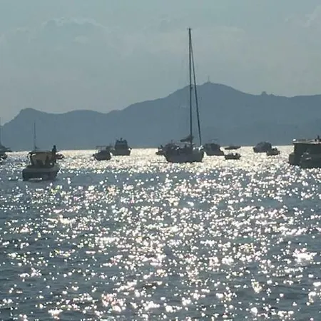 Location Bateau Port Vauban Úszó hotel *