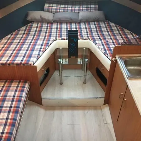 Úszó hotel Location Bateau Port Vauban